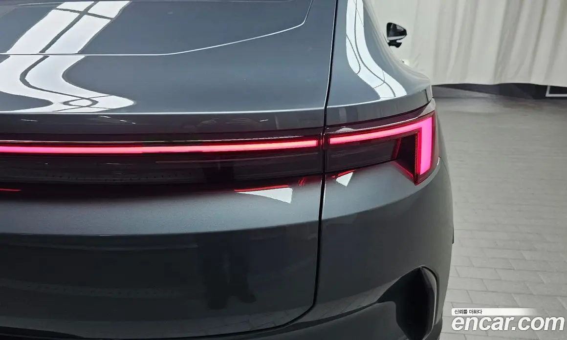 Polestar Polestar 4 2025 0.2 автомат (гидро), фото 8