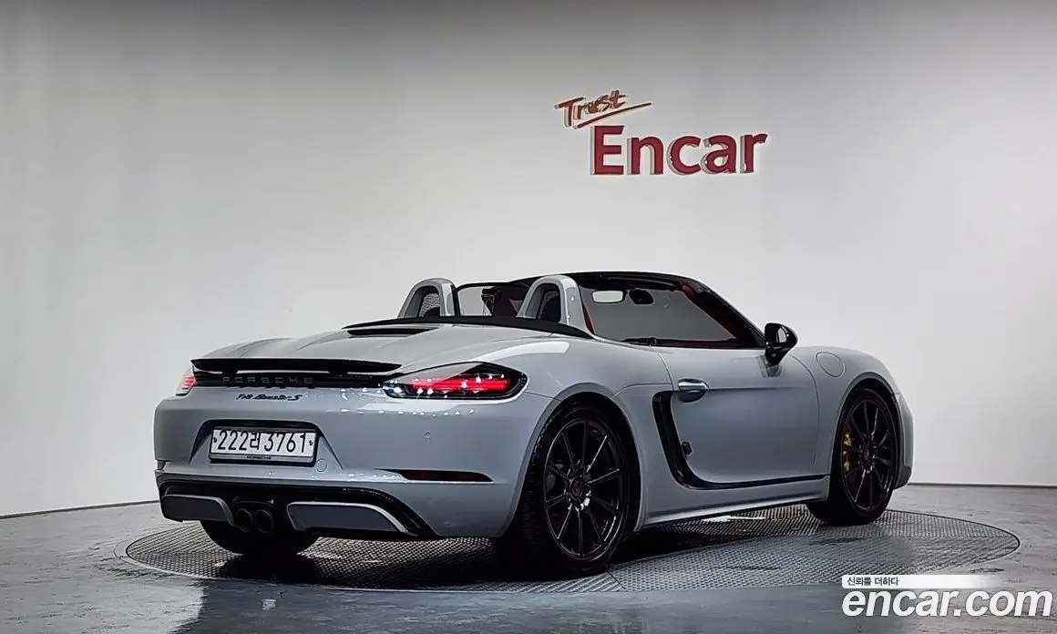Porsche 718 2017 2.0 автомат (гидро), фото 2 Porsche 718 2017 2.0 автомат (гидро), фото 2