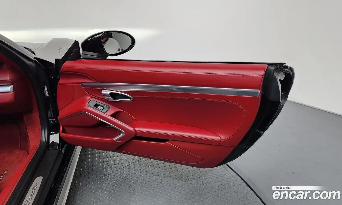 Porsche 718 2017 2.0 автомат (гидро), фото 14 Porsche 718 2017 2.0 автомат (гидро), фото 14