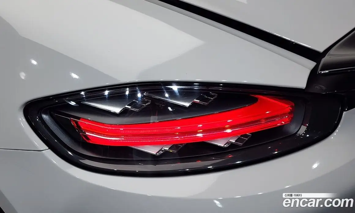Porsche 718 2017 2.0 автомат (гидро), фото 9 Porsche 718 2017 2.0 автомат (гидро), фото 9