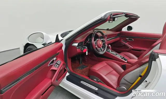 Porsche 911 2017 3.0 автомат (гидро), миниатюра 12