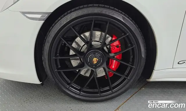 Porsche 911 2017 3.0 автомат (гидро), миниатюра 4 Porsche 911 2017 3.0 автомат (гидро), миниатюра 4
