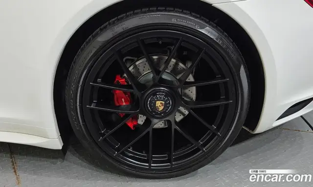 Porsche 911 2017 3.0 автомат (гидро), миниатюра 6 Porsche 911 2017 3.0 автомат (гидро), миниатюра 6
