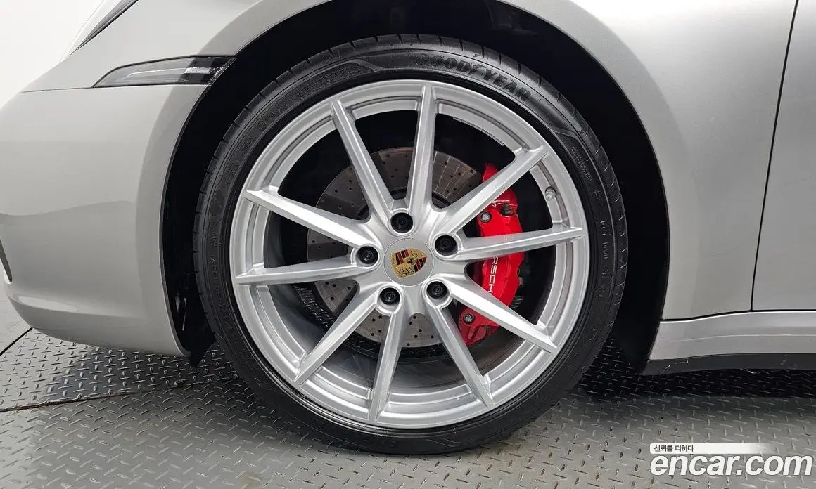 Porsche 911 2020 3.0 автомат (гидро), фото 4 Porsche 911 2020 3.0 автомат (гидро), фото 4
