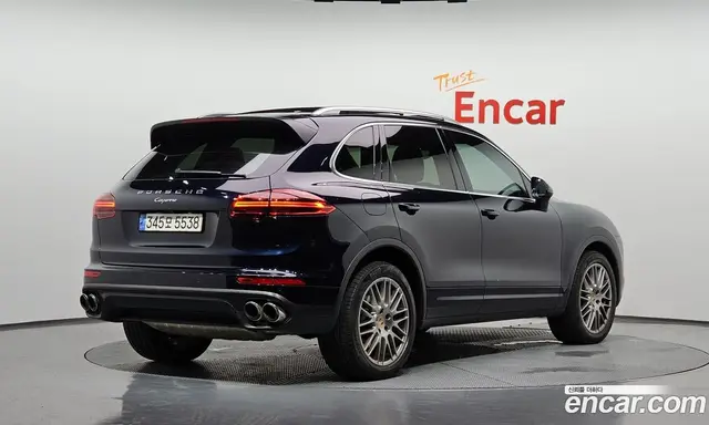Porsche Cayenne, 2016, 144 057 км