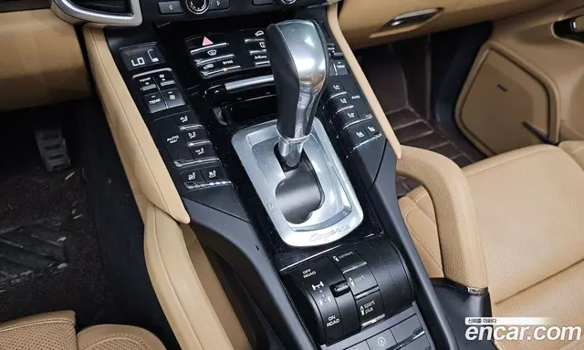 Porsche Cayenne 2016 3.0 автомат (гидро), миниатюра 11 Porsche Cayenne 2016 3.0 автомат (гидро), миниатюра 11
