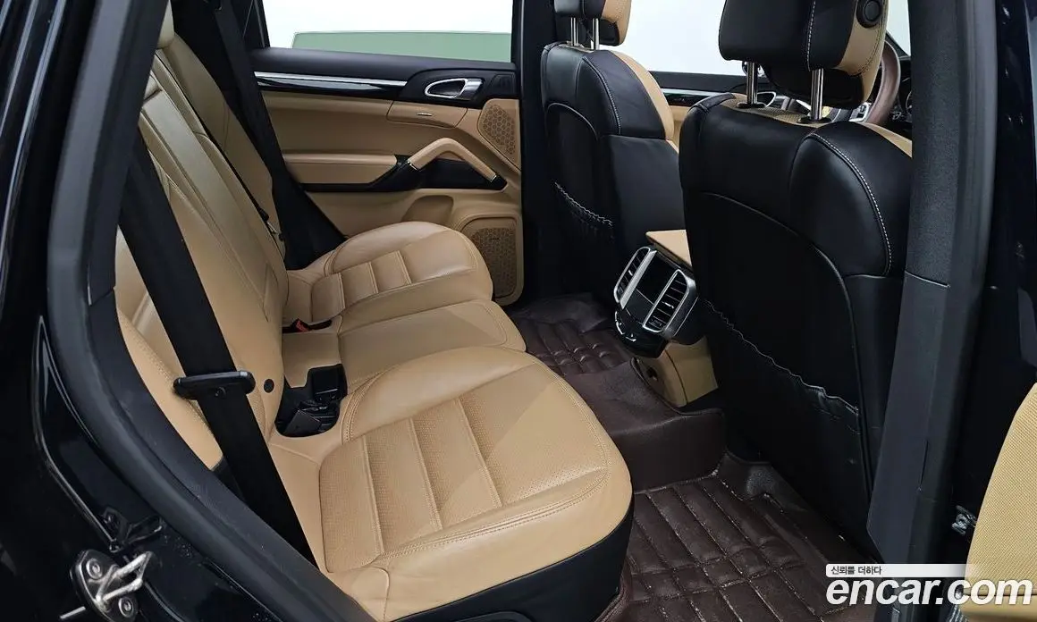Porsche Cayenne 2016 3.0 автомат (гидро), фото 16 Porsche Cayenne 2016 3.0 автомат (гидро), фото 16