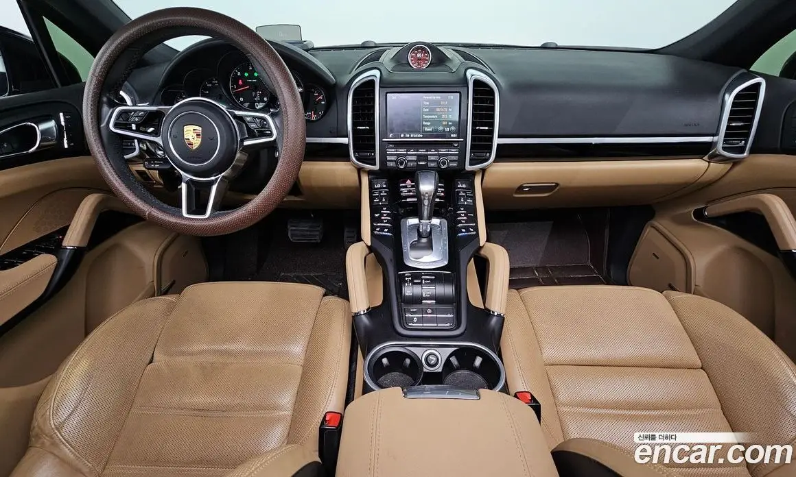 Porsche Cayenne 2016 3.0 автомат (гидро), фото 9 Porsche Cayenne 2016 3.0 автомат (гидро), фото 9