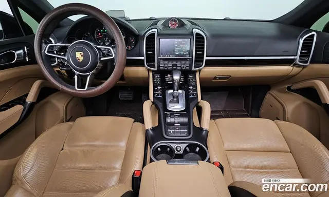 Porsche Cayenne 2016 3.0 автомат (гидро), миниатюра 9 Porsche Cayenne 2016 3.0 автомат (гидро), миниатюра 9