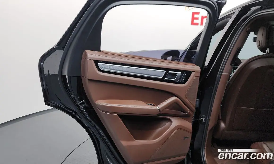 Porsche Cayenne 2023 3.0 автомат (гидро), фото 15 Porsche Cayenne 2023 3.0 автомат (гидро), фото 15