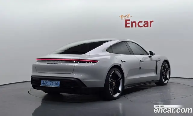 Porsche Taycan 2022 0.1 автомат (гидро), миниатюра 2