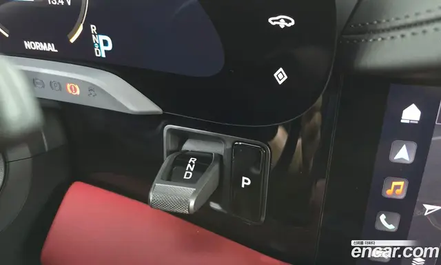 Porsche Taycan 2022 0.1 автомат (гидро), миниатюра 12