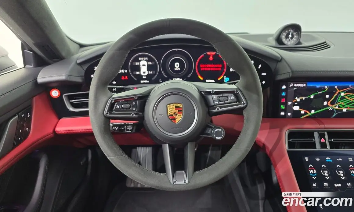 Porsche Taycan 2022 0.1 автомат (гидро), фото 18