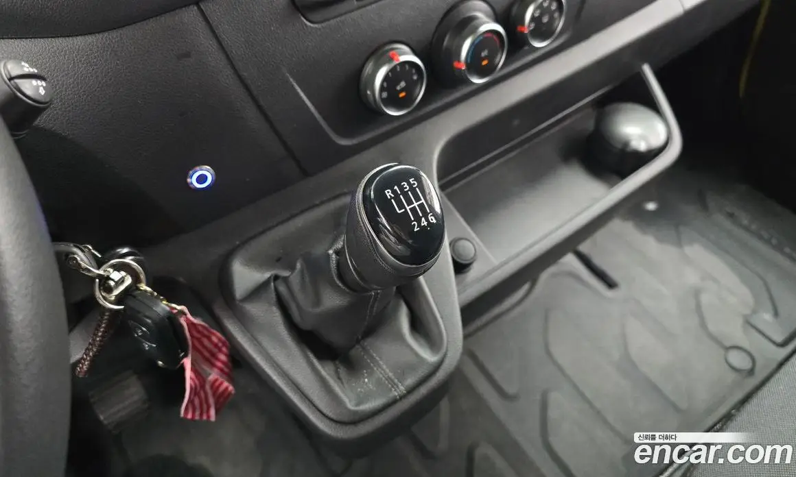Renault (Samsung) Master 2020 2.3 механика, фото 12 Renault (Samsung) Master 2020 2.3 механика, фото 12