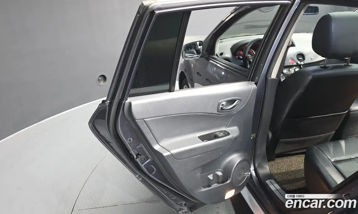 Renault (Samsung) QM5 2010 2.0 автомат (гидро), фото 15 Renault (Samsung) QM5 2010 2.0 автомат (гидро), фото 15