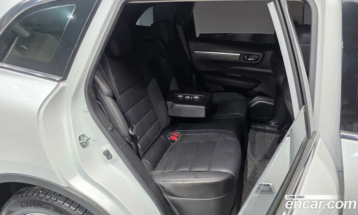 Renault (Samsung) QM6 2022 2.0 автомат (гидро), фото 17 Renault (Samsung) QM6 2022 2.0 автомат (гидро), фото 17