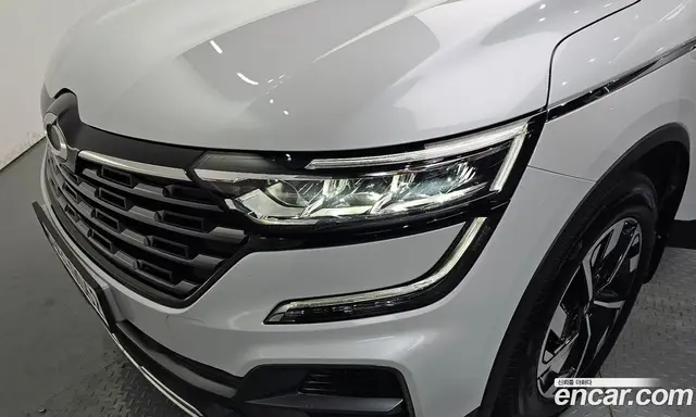 Renault (Samsung) QM6 2023 2.0 автомат (гидро), миниатюра 8