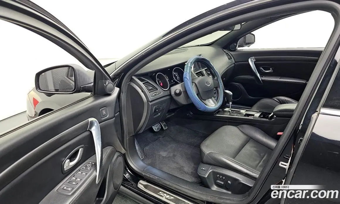 Renault (Samsung) SM7 2015 2.0 автомат (гидро), фото 13 Renault (Samsung) SM7 2015 2.0 автомат (гидро), фото 13
