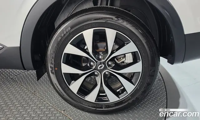 Renault (Samsung) XM3 2023 1.6 автомат (гидро), миниатюра 7 Renault (Samsung) XM3 2023 1.6 автомат (гидро), миниатюра 7