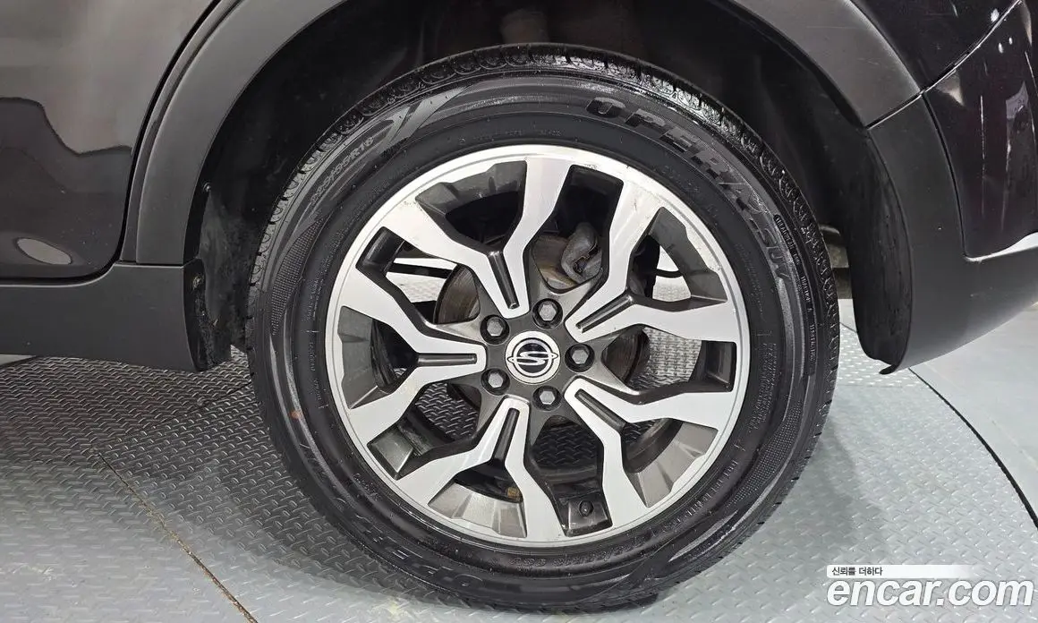SsangYong Korando 2015 2.2 автомат (гидро), фото 7 SsangYong Korando 2015 2.2 автомат (гидро), фото 7