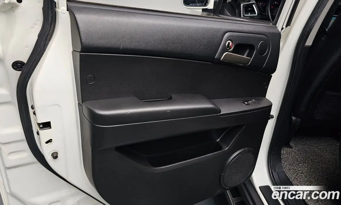 SsangYong Korando 2016 2.2 автомат (гидро), фото 14 SsangYong Korando 2016 2.2 автомат (гидро), фото 14