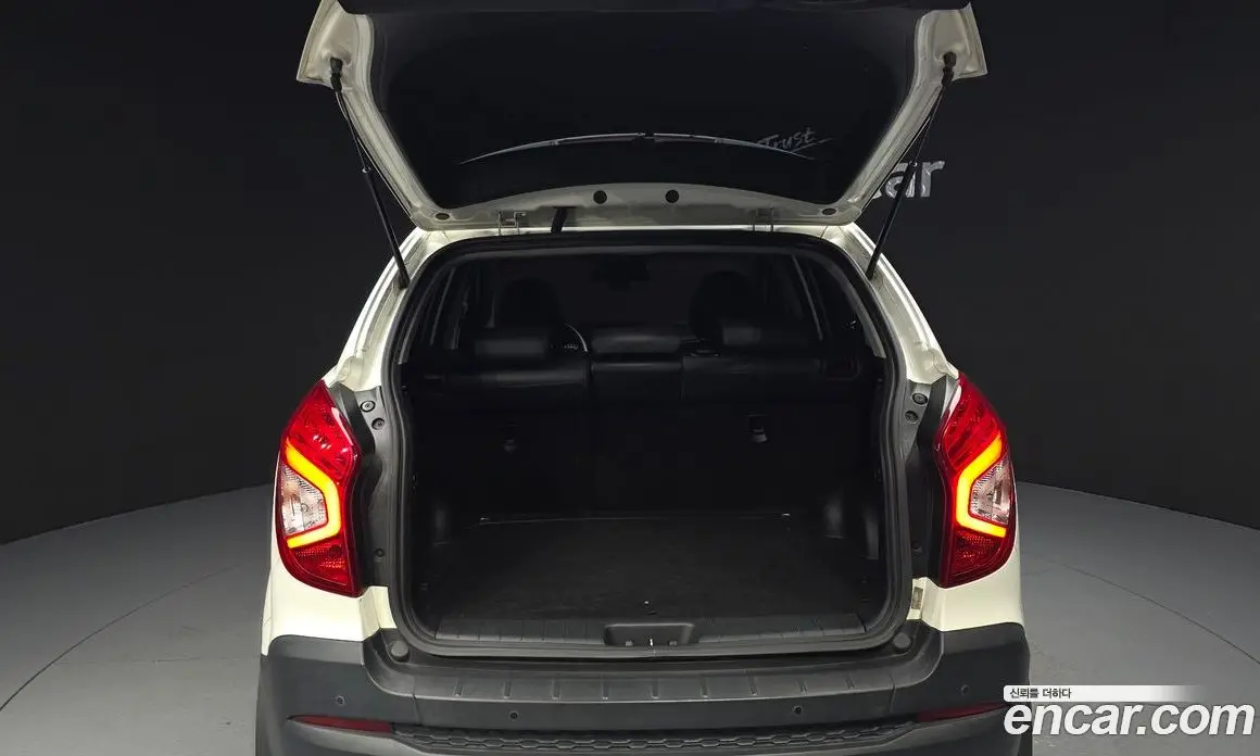 SsangYong Korando 2017 2.2 автомат (гидро), фото 20 SsangYong Korando 2017 2.2 автомат (гидро), фото 20
