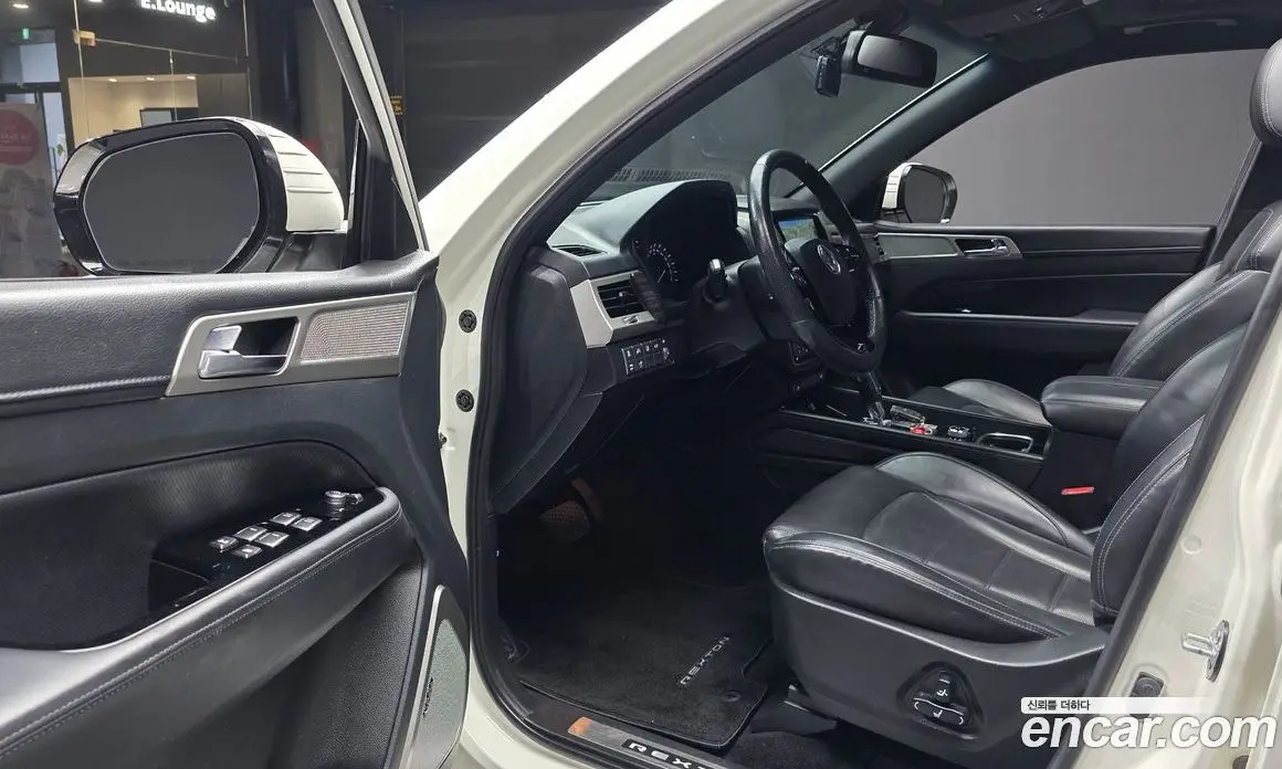 SsangYong Rexton 2017 2.2 автомат (гидро), фото 13