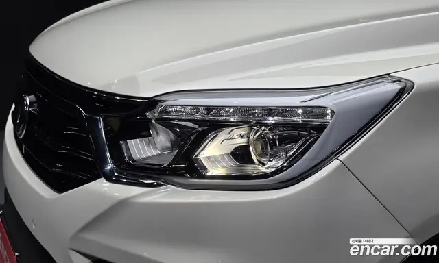 SsangYong Rexton 2017 2.2 автомат (гидро), миниатюра 8