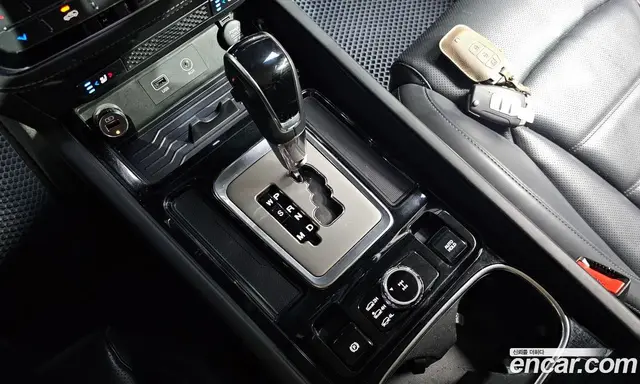 SsangYong Rexton 2017 2.2 автомат (гидро), миниатюра 12