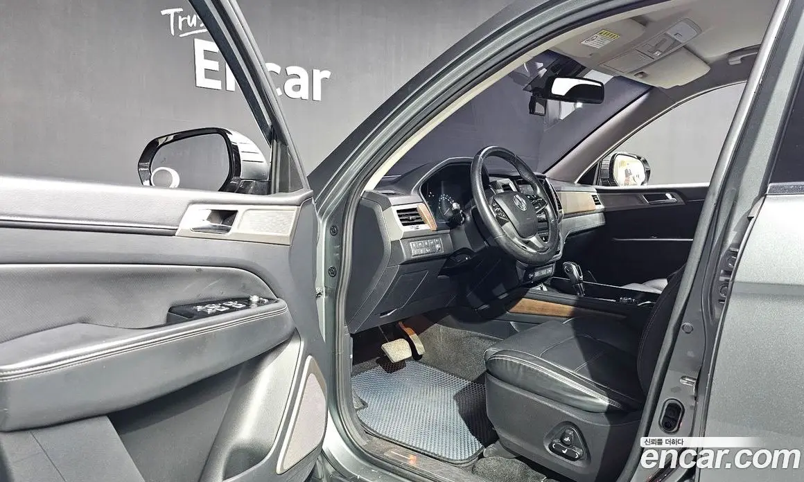 SsangYong Rexton 2017 2.2 автомат (гидро), фото 13