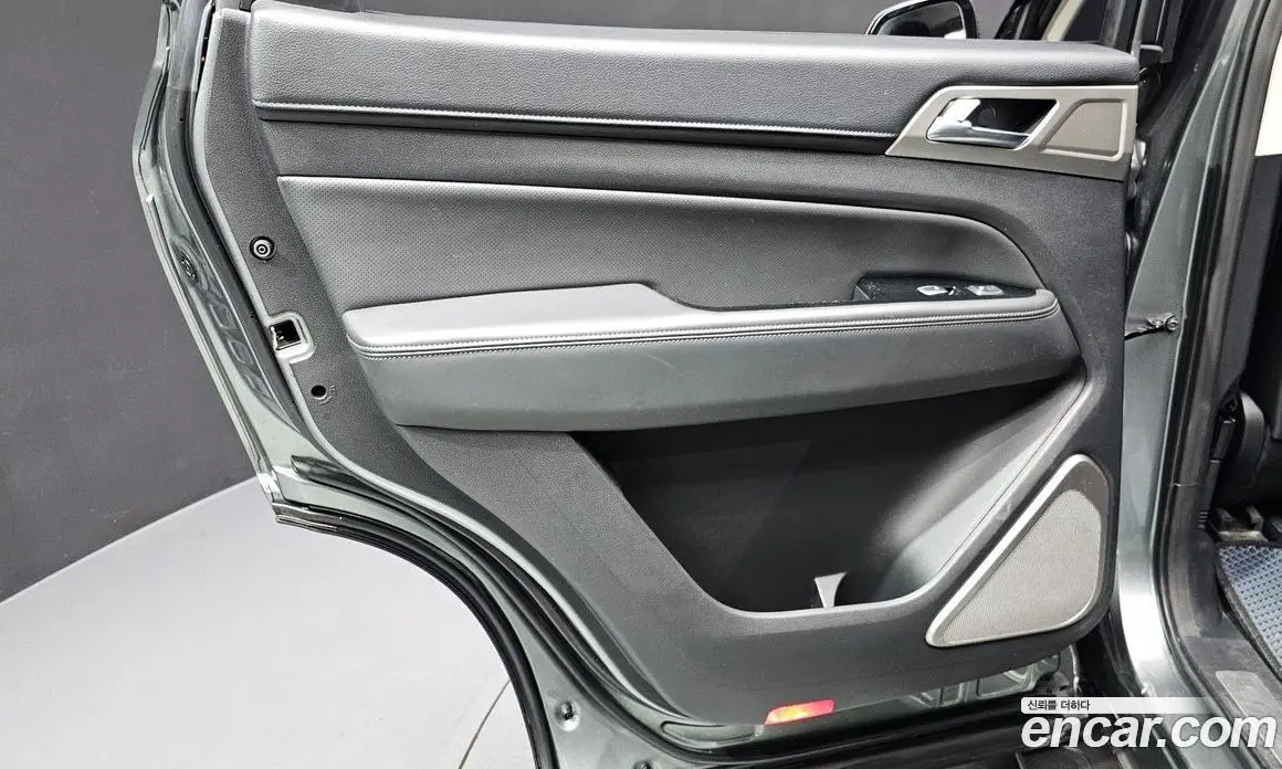 SsangYong Rexton 2017 2.2 автомат (гидро), фото 15