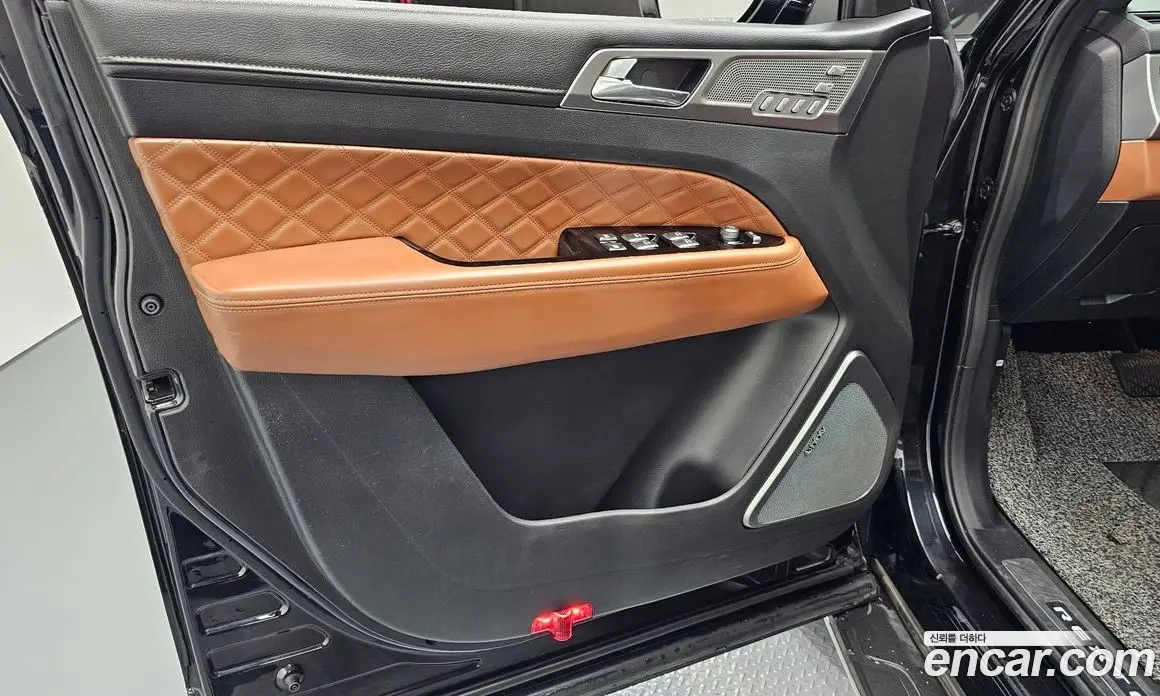 SsangYong Rexton 2018 2.2 автомат (гидро), фото 14