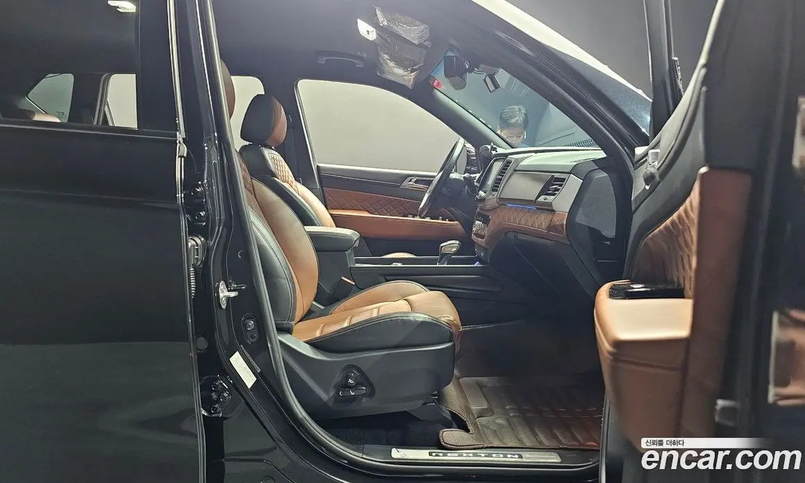 SsangYong Rexton 2019 2.2 автомат (гидро), фото 16