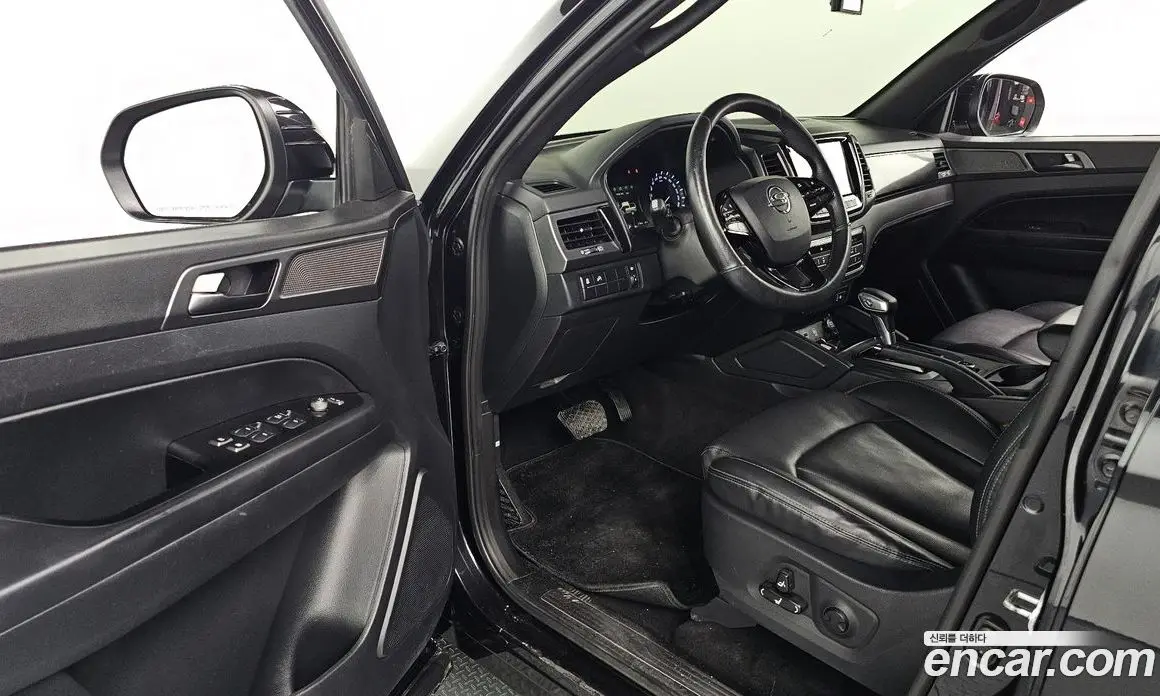 SsangYong Rexton 2021 2.2 автомат (гидро), фото 16