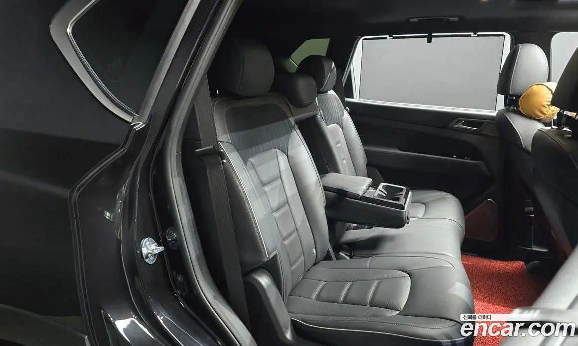 SsangYong Rexton 2023 2.2 автомат (гидро), фото 17