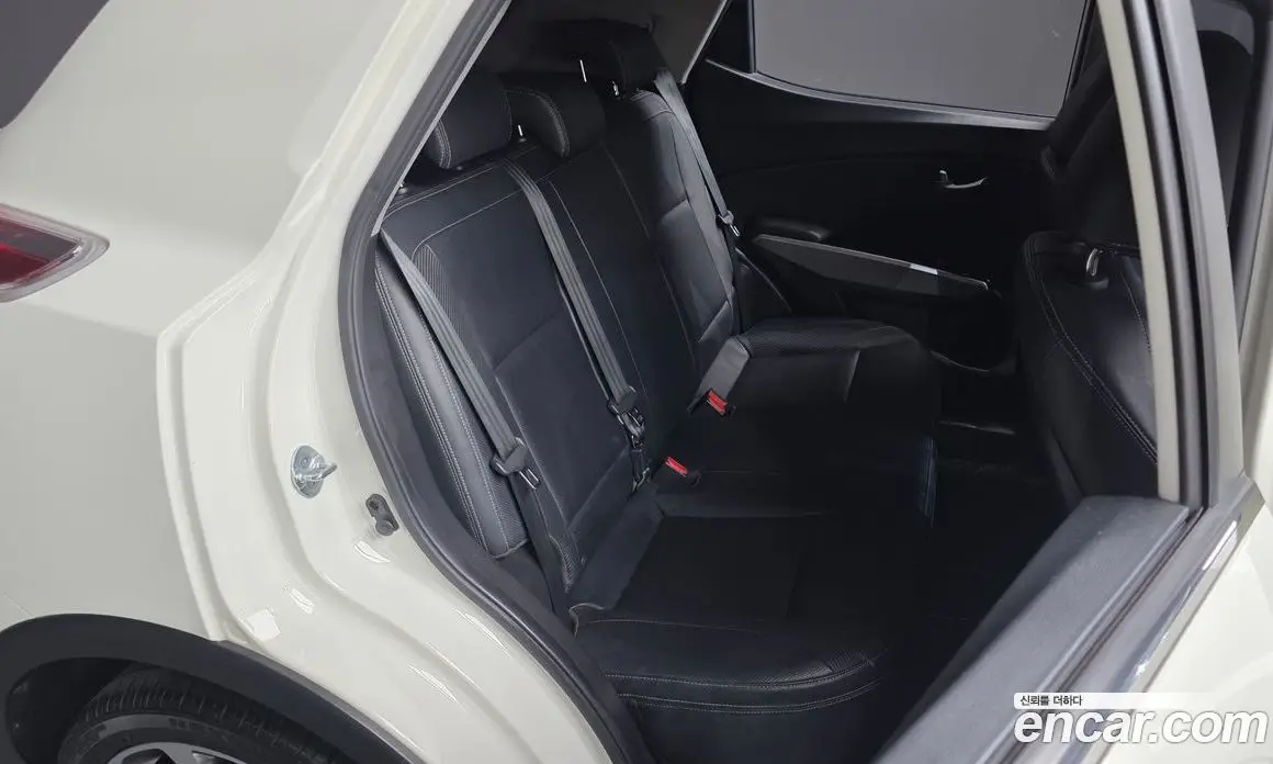 SsangYong TIBOLI 2015 1.6 автомат (гидро), фото 16