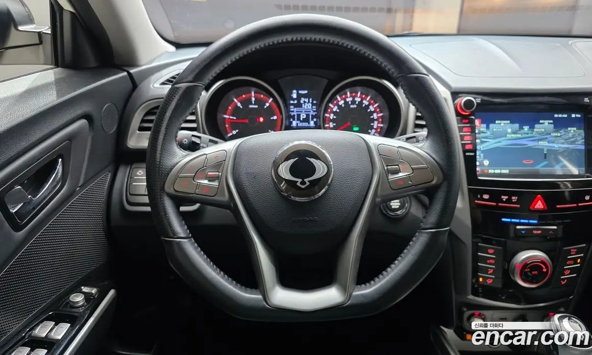 SsangYong TIBOLI 2015 1.6 автомат (гидро), фото 19