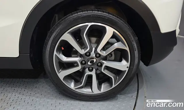 SsangYong TIBOLI 2015 1.6 автомат (гидро), миниатюра 7