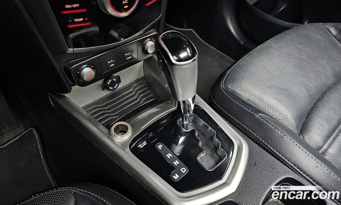 SsangYong TIBOLI 2015 1.6 автомат (гидро), фото 11