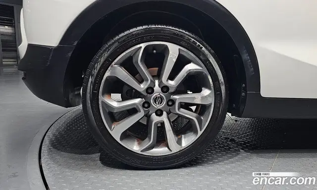 SsangYong TIBOLI 2015 1.6 автомат (гидро), миниатюра 4