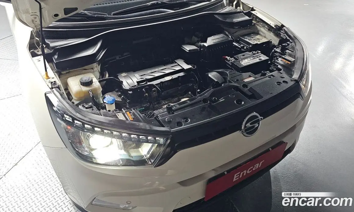 SsangYong TIBOLI 2015 1.6 автомат (гидро), фото 5