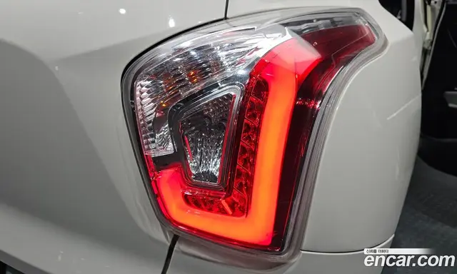 SsangYong TIBOLI 2015 1.6 автомат (гидро), миниатюра 8