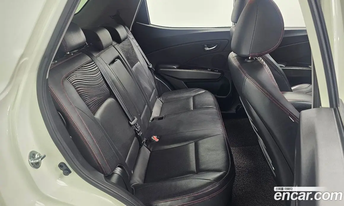 SsangYong TIBOLI 2017 1.6 автомат (гидро), фото 16
