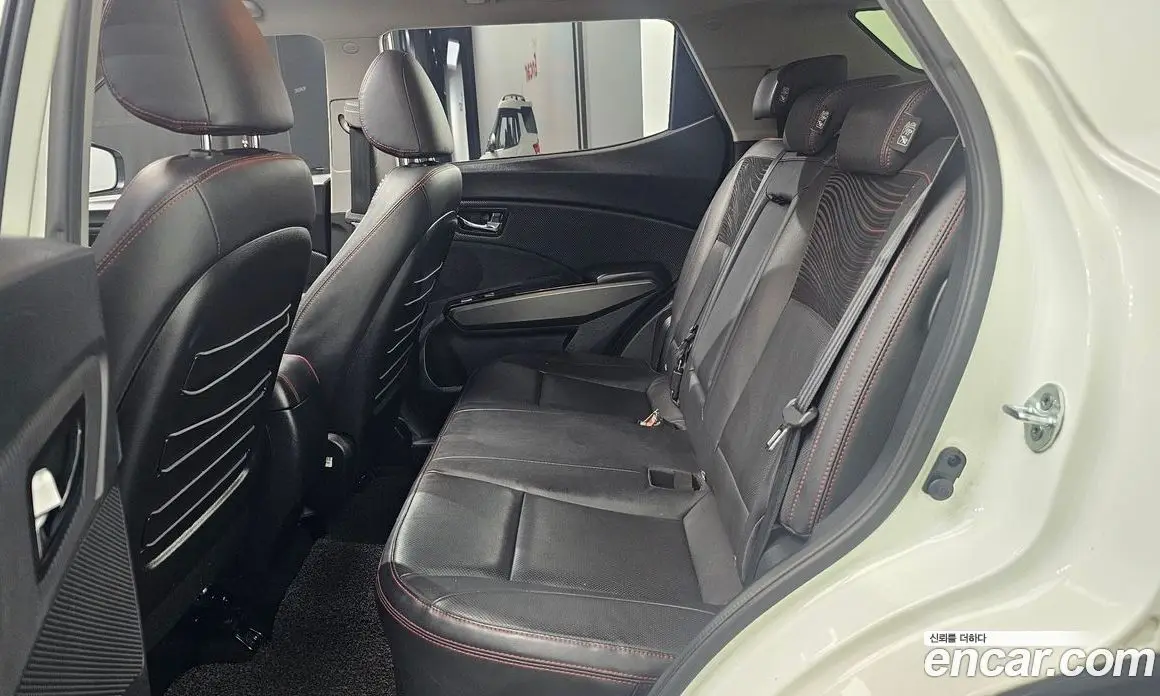 SsangYong TIBOLI 2017 1.6 автомат (гидро), фото 17