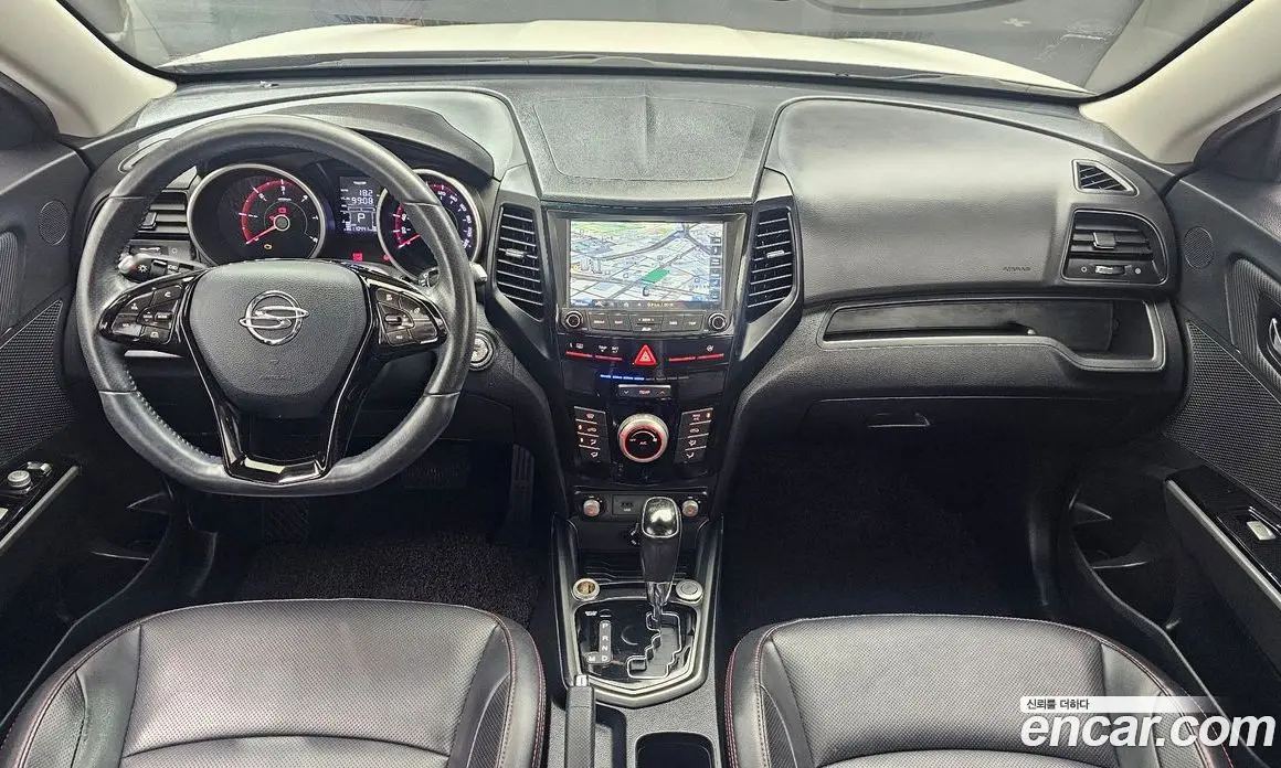 SsangYong TIBOLI 2017 1.6 автомат (гидро), фото 9