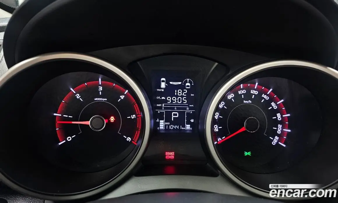 SsangYong TIBOLI 2017 1.6 автомат (гидро), фото 10