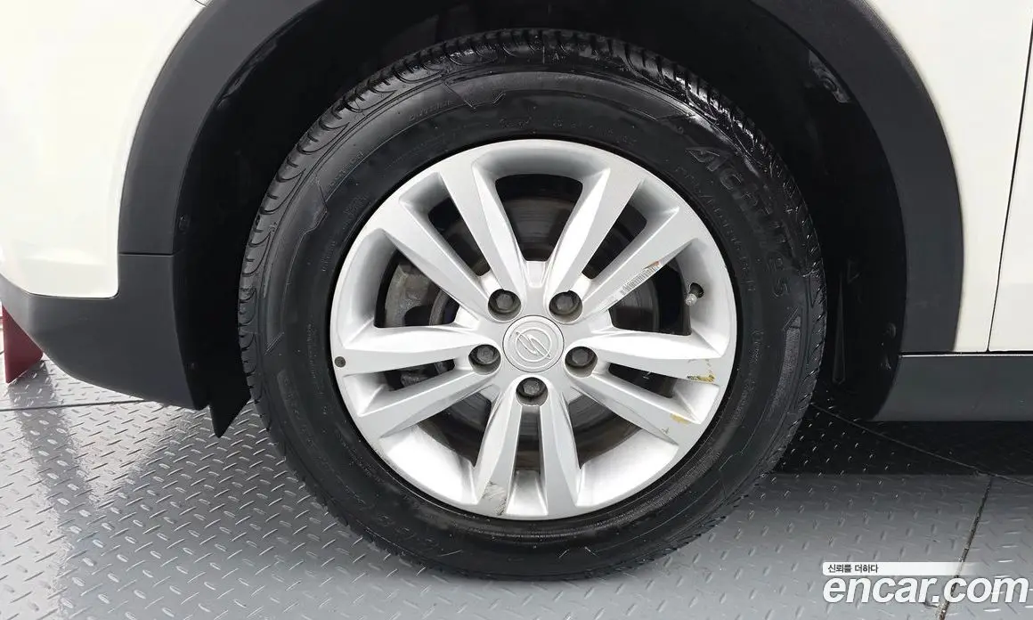 SsangYong TIBOLI 2018 1.6 автомат (гидро), фото 5 SsangYong TIBOLI 2018 1.6 автомат (гидро), фото 5