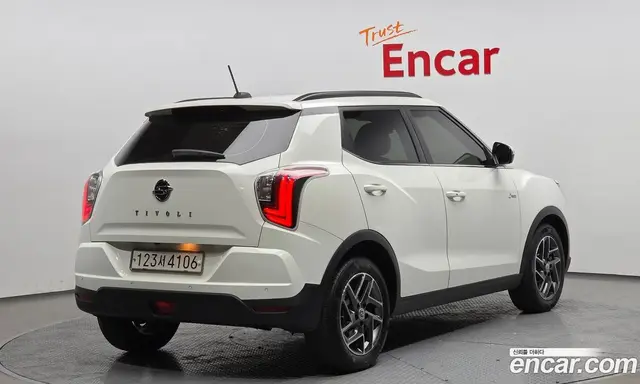 SsangYong TIBOLI 2022 1.5 автомат (гидро), миниатюра 2