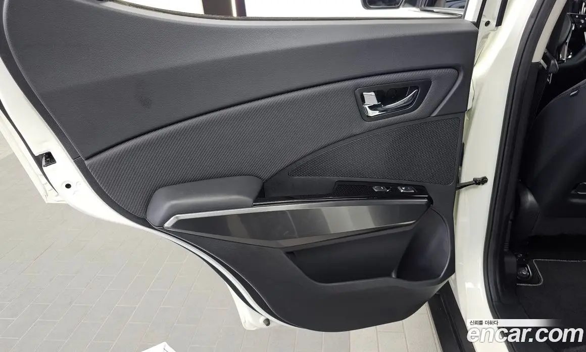 SsangYong TIBOLI 2022 1.5 автомат (гидро), фото 15