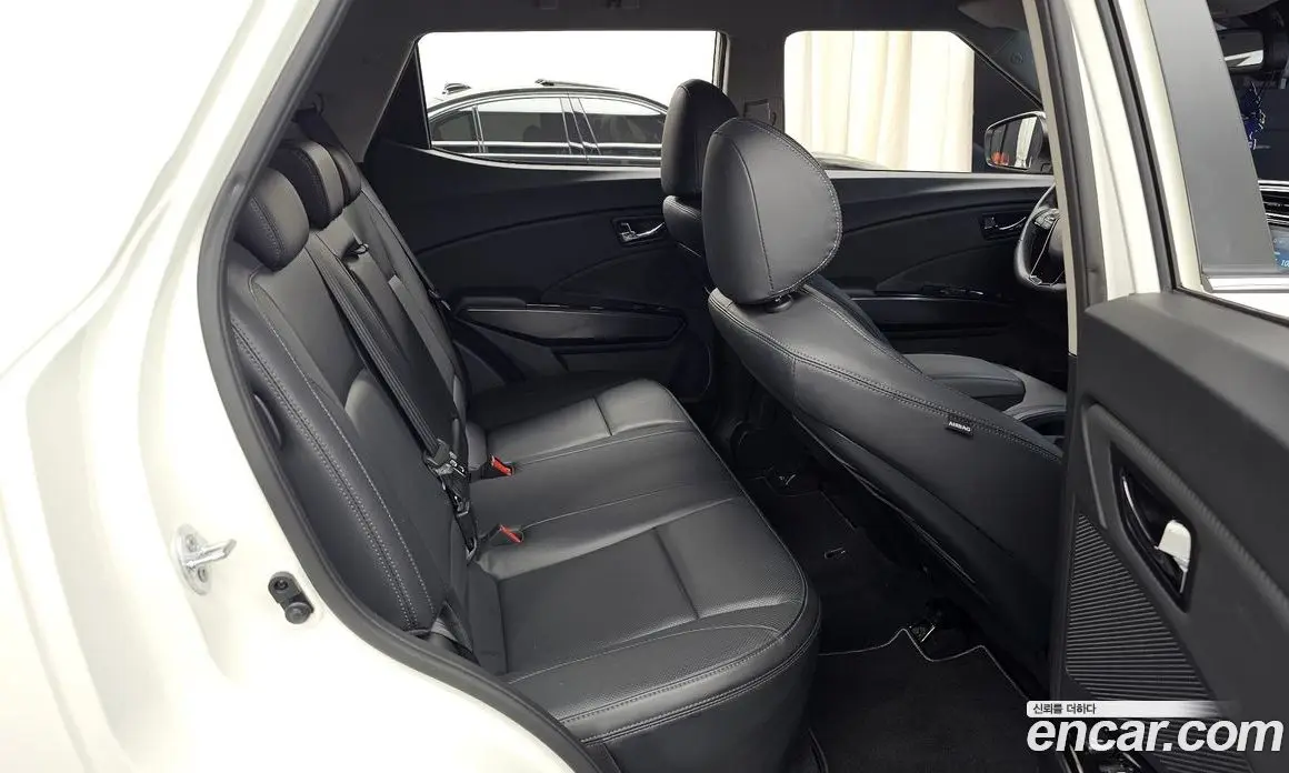 SsangYong TIBOLI 2022 1.5 автомат (гидро), фото 18